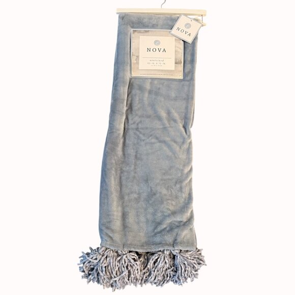 Nova Oversized Plush Throw Blanket Fringe Tassels 50" X 70" Silver Lush Hygge De - Picture 2 of 13